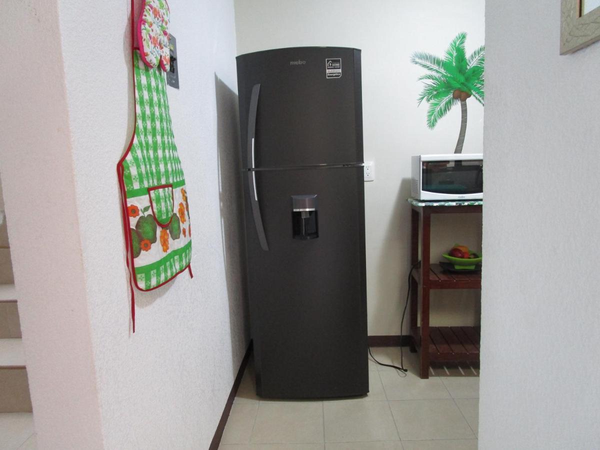 Preciosa Casa Palmera En Cuernavaca Con Alberca, Wifi, Tv Y Cocina Para Fin De Semana, Descanso, Vacaciones O Home Office Emiliano Zapata  Bagian luar foto
